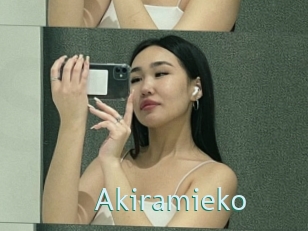 Akiramieko