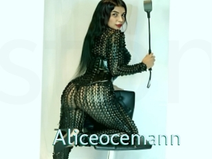 aliceocemann Straponles