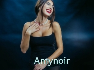 amynoir Straponles