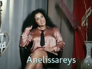 anelissareys Straponles