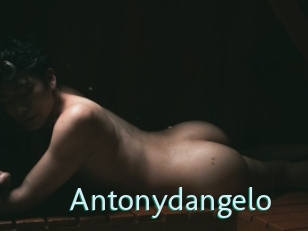 antonydangelo Straponles