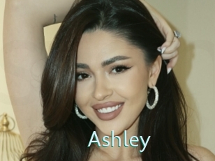ashley Straponles