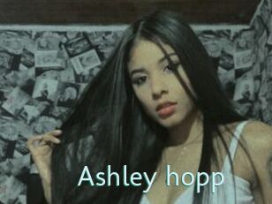Ashley_hopp