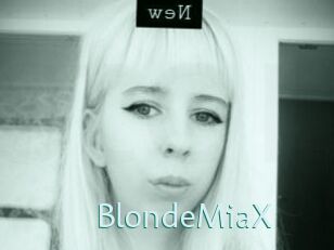 BlondeMiaX