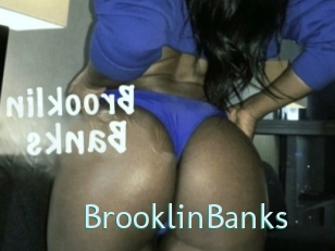 BrooklinBanks Straponles