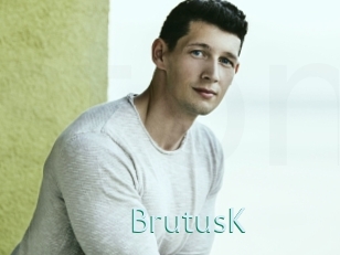 BrutusK Straponles