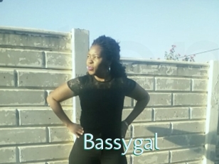 bassygal Straponles