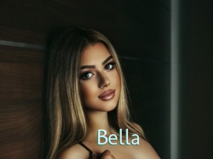bella Straponles