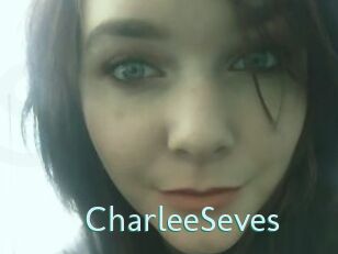 CharleeSeves_ Straponles