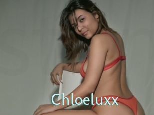 chloeluxx Straponles
