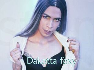Dakotta_foxy