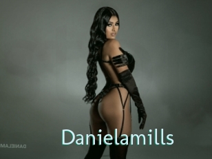 danielamills Straponles