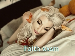 faith_xxsm Straponles