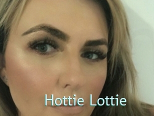 Hottie_Lottie Straponles
