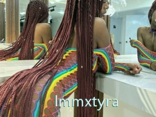 immxtyra Straponles