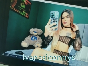 ivanasiconnys Straponles