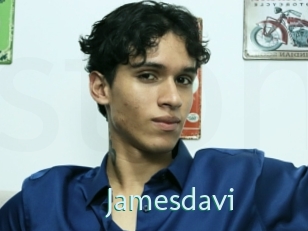jamesdavi Straponles