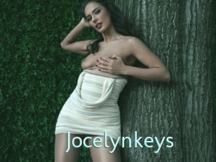 jocelynkeys Straponles
