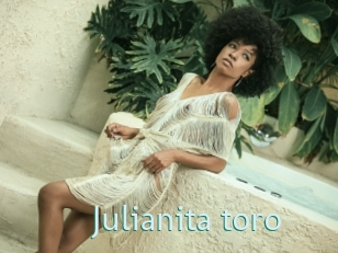 julianita_toro Straponles