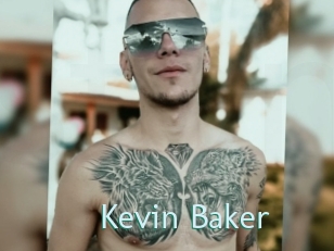 Kevin_Baker Straponles