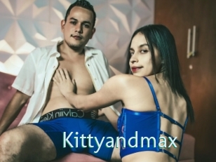 kittyandmax Straponles