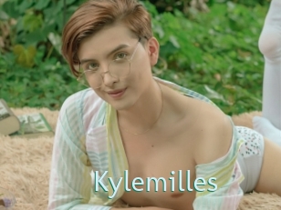 kylemilles Straponles