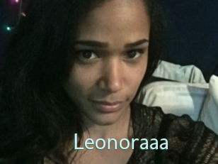 Leonoraaa Straponles