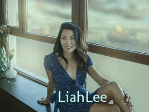 LiahLee Straponles