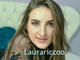 laurariccoo Straponles