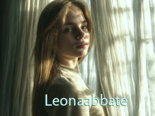 leonaabbate Straponles