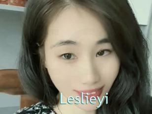 leslieyi Straponles