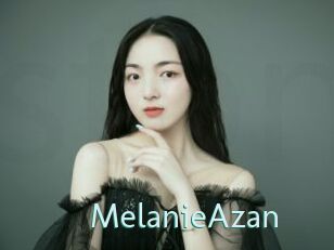 MelanieAzan Straponles