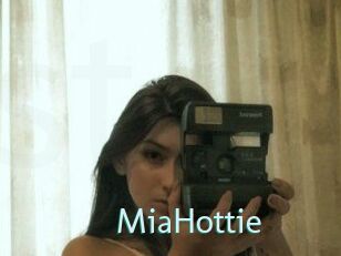 MiaHottie