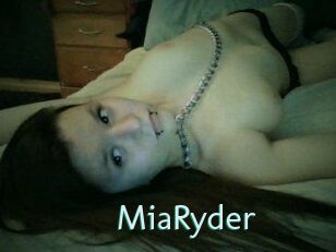 Mia_Ryder