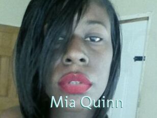 Mia_Quinn