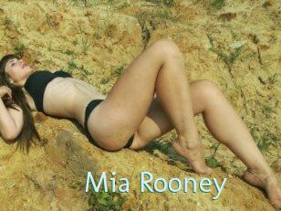 Mia_Rooney