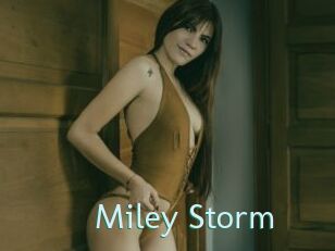 Miley_Storm