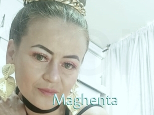 maghenta Straponles
