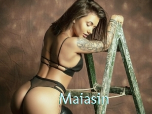maiasin Straponles