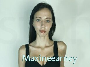 Maxineearney