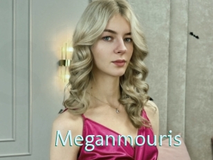meganmouris Straponles