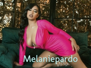 melaniepardo Straponles