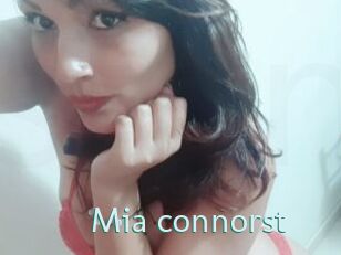 Mia_connorst
