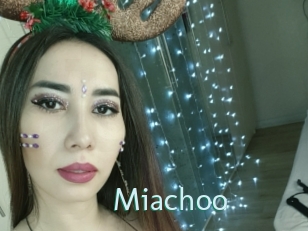 miachoo Straponles