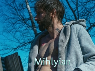 mihlyian Straponles