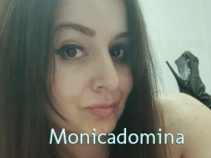 monicadomina Straponles