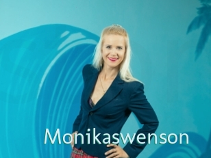 monikaswenson Straponles