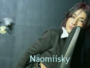 naomiisky Straponles