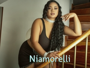 niamorelli Straponles