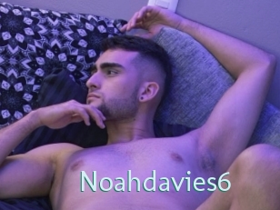 noahdavies6 Straponles